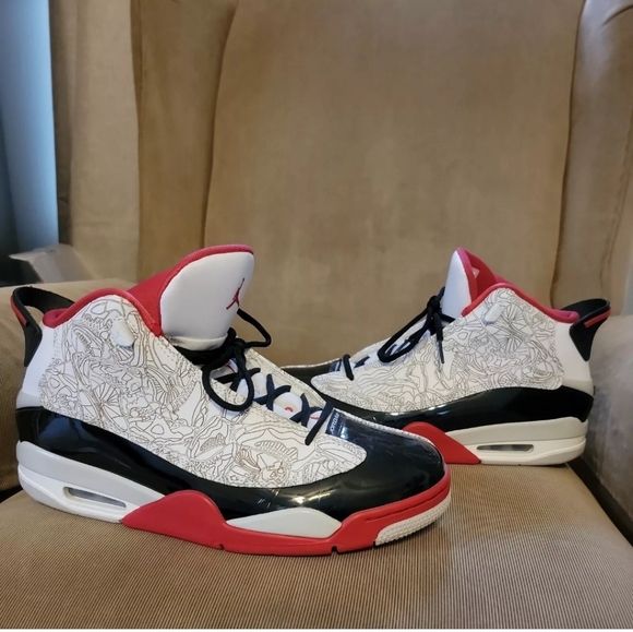 Nike Air Jordan Size 11.5 Men - Picture 2 of 6